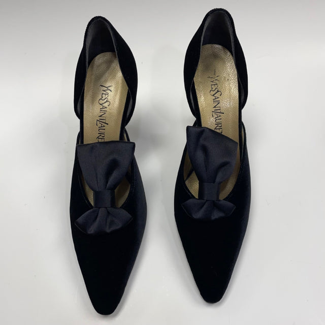 Yves Saint Laurent Size 7.5 Women's Black Solid Pump Heels