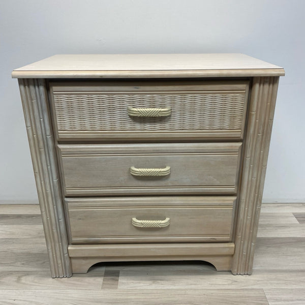 Florida Furniture Industries Beige Wood 3-Drawer Bachelor Chest
