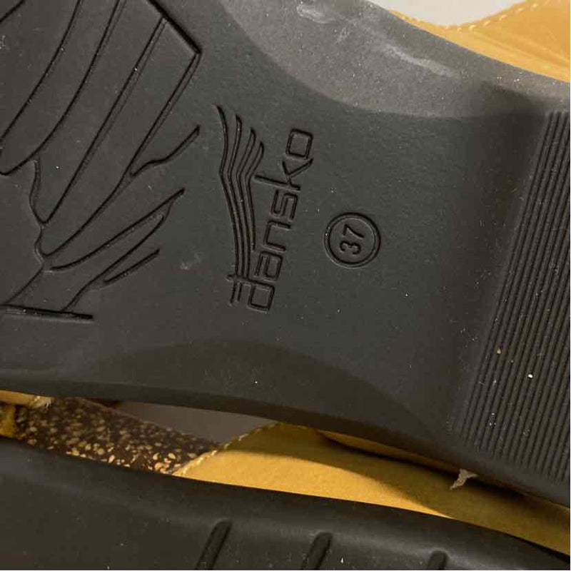 Dansko Size 37-6.5 Women's Mustard Solid Slingback Shoes