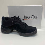 Very Fine Size 8.5 Black Sneakers Shoes