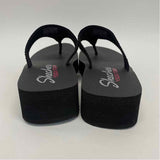 Skechers Yoga Foam Size 7 Women's Black Beaded Camel Toe Sandals