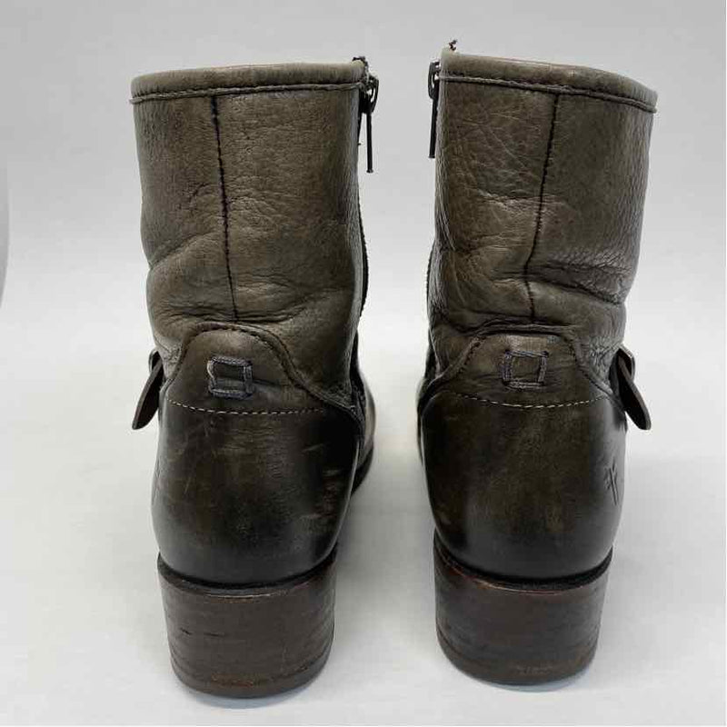 Frye Size 7 Women's Taupe Distressed Ankle Boots