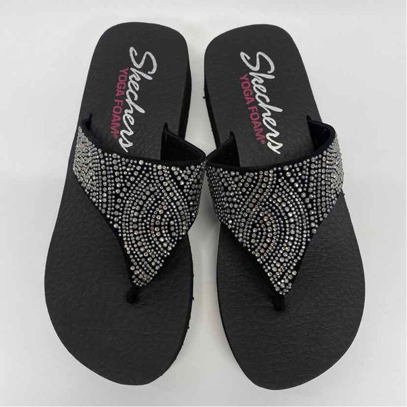 Skechers Yoga Foam Size 7 Women's Black Beaded Camel Toe Sandals