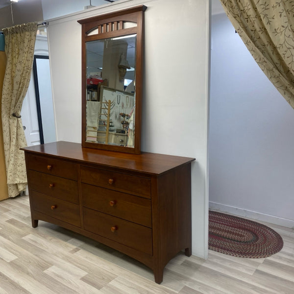Ethan Allen Solid Brown Wood 6 Drawer Dresser w Mirror