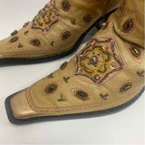 Tommy Size 6 Women's Tan-Multi Beaded Western Boots