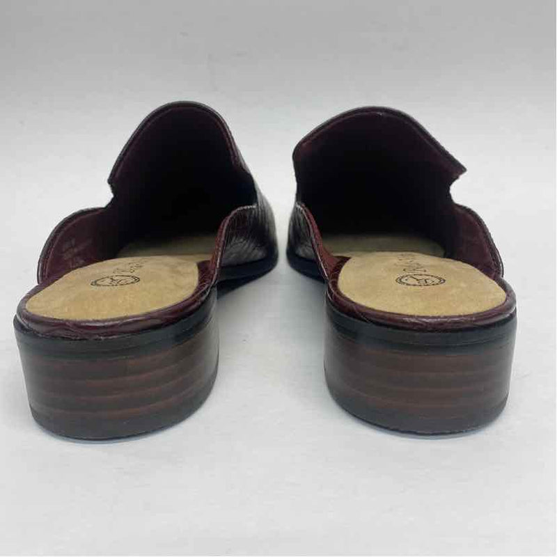 Bella Vita Size 8 Women's Burgundy Animal Print Mules Shoes