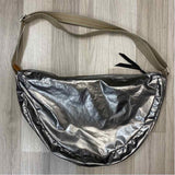 Brontibay Paris Silver Nylon Solid Shoulder Handbag