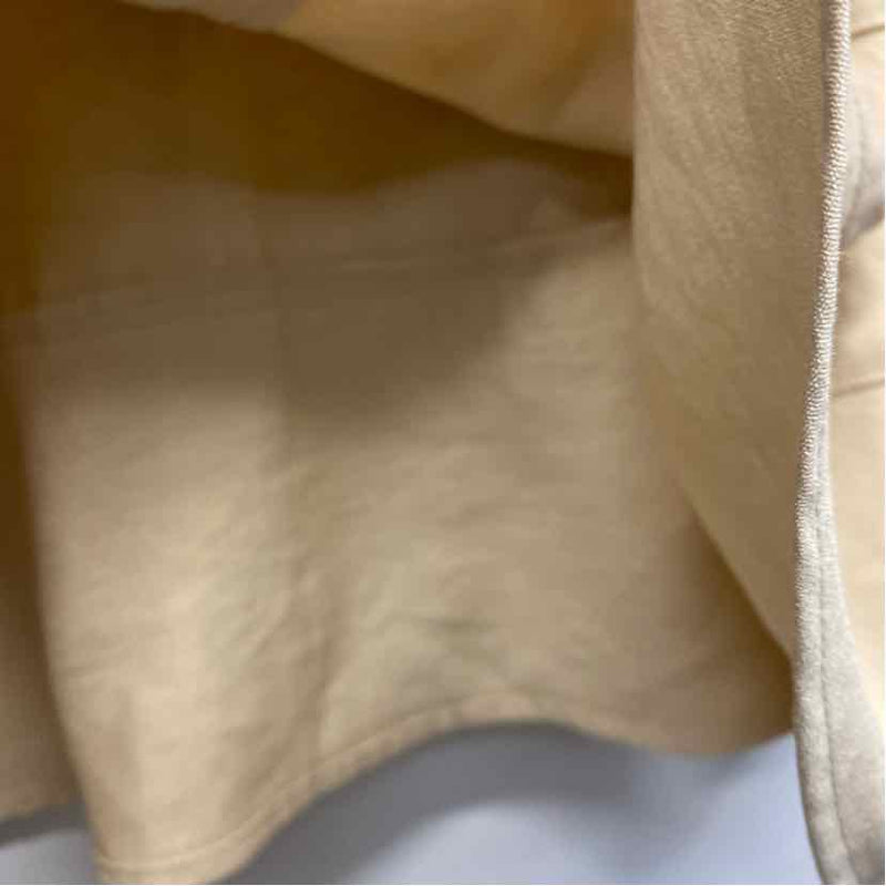 Pomander Place Size M Women's Tan Solid Button Up Shirt