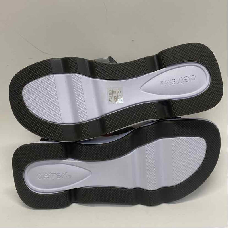 Aetrex Size 7.5-8 Women's Gray Stripe Strappy Sandals