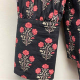 Tuckernuck Size M Women's Black-Multi Floral Pullover Blouse