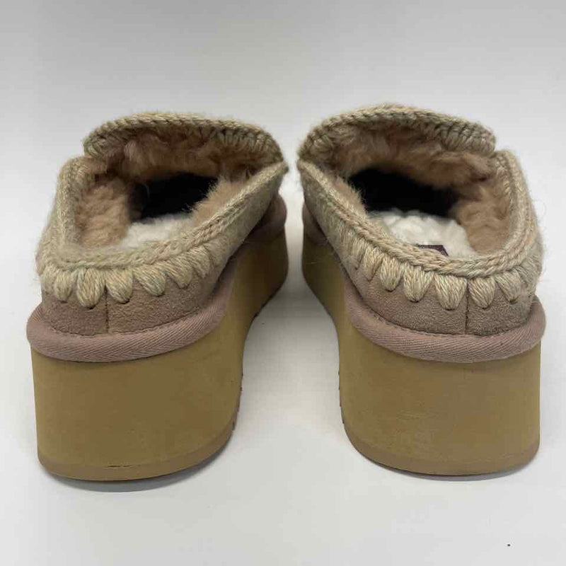 Mou Size 38-7.5 Women's Camel Crochet Platform Clogs