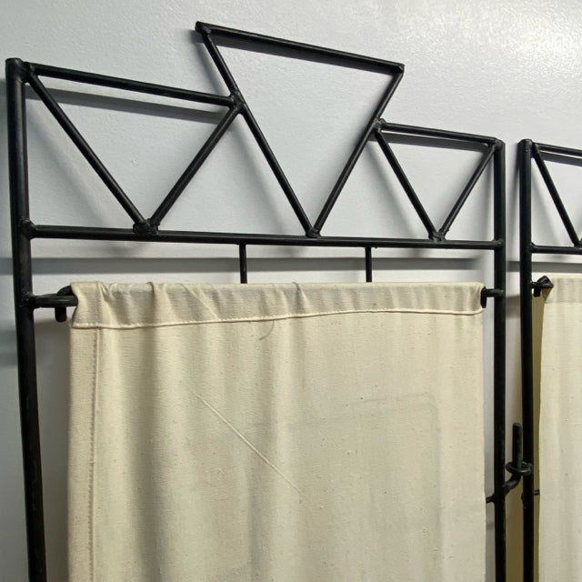 Black-Beige Iron Screen