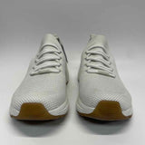 Skechers Size 8 Women's White Solid Sneakers Sneakers