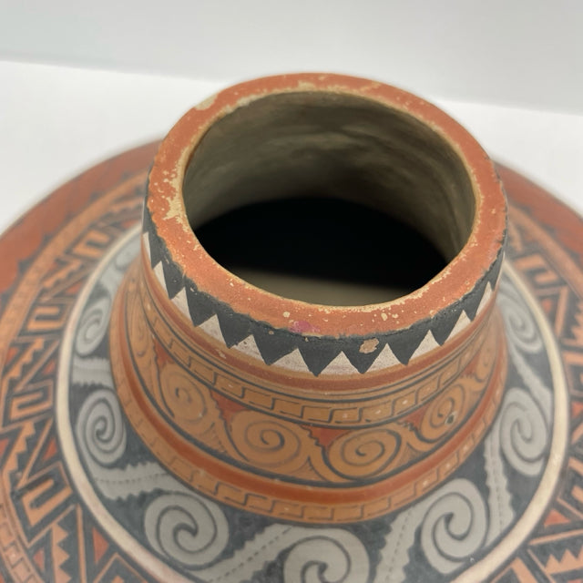 Aztec Terracotta- Mult Clay Tri-Footed Pottery