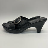 Nurture Size 7.5 Women's Black Pebbled Strappy Sandals