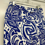 Chico's Size 00-4 Women's Blue-White Pattern Chino Capri