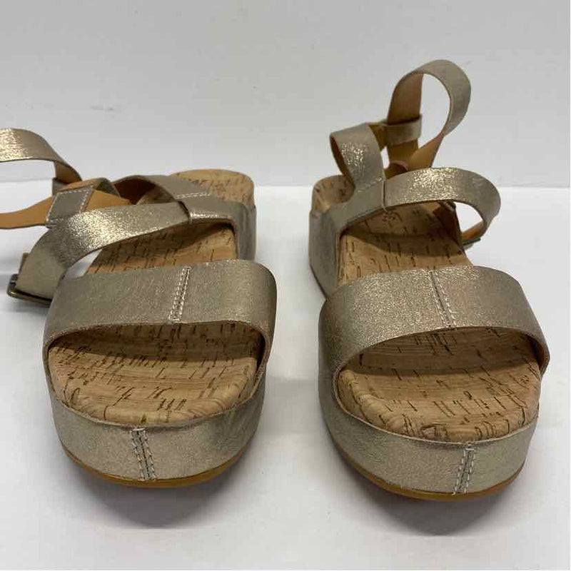 Kork-Ease Size 8 Women's Gold Shimmer Strappy Sandals