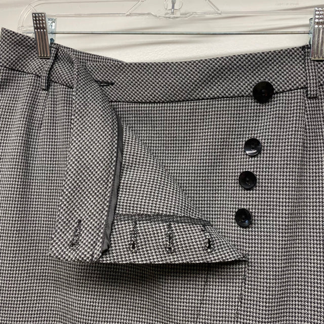 Vodka & Lemon Women's Size 10-40 Gray Houndstooth Faux Wrap Skirt