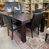Black Wood Dining Room Table w / 4 Chairs