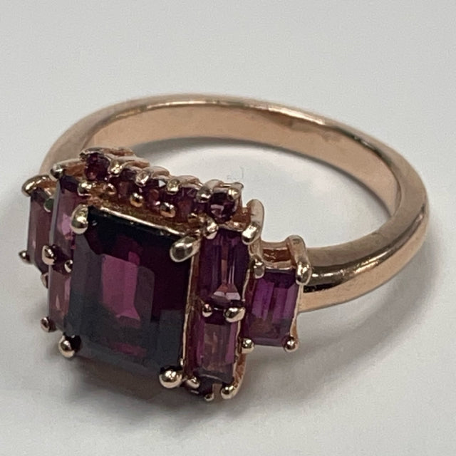 Rasberry Rhodolite 925 Rose plated Size 6 Ring