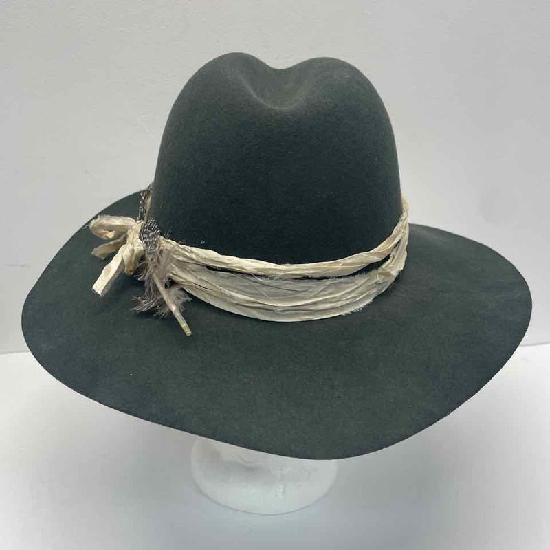 Lovely Bird Solid Green Felt Hat