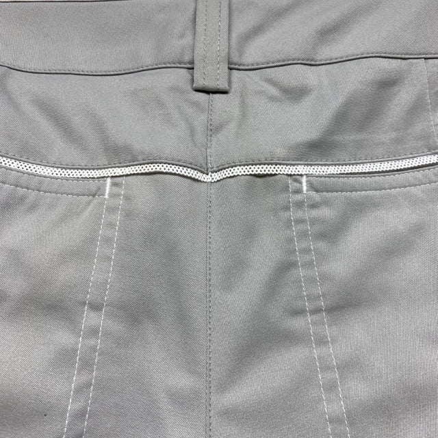 Adidas Size 4-S Women's Light Gray Solid Bermuda Shorts