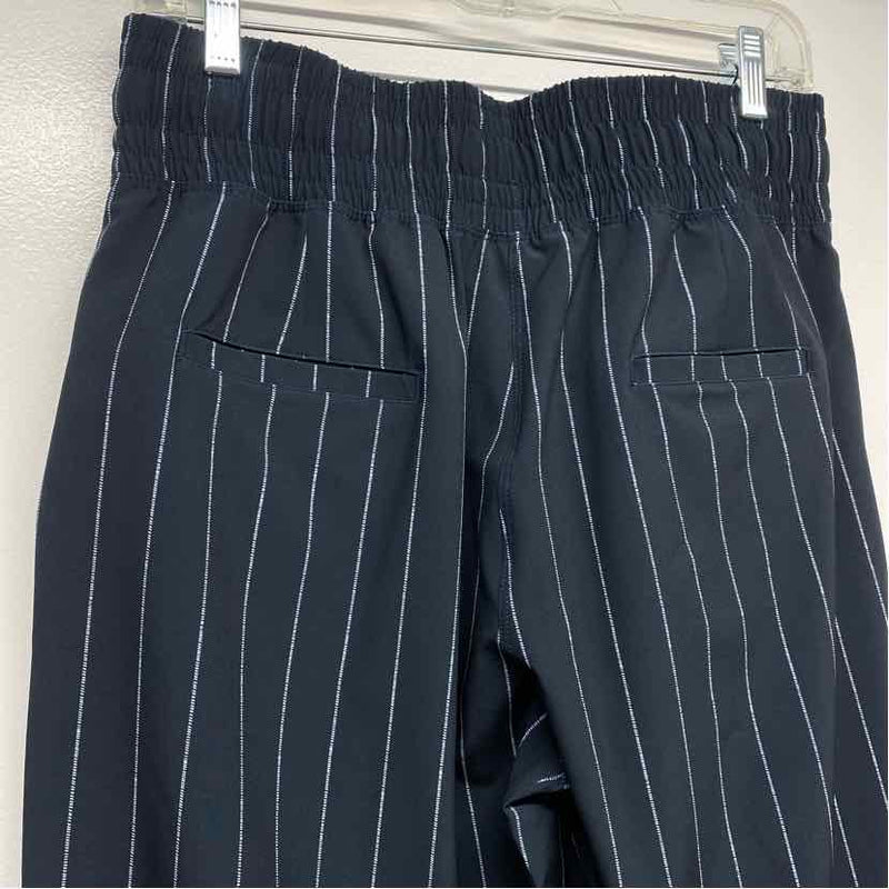 Albion Size M- (6-8) Women's Navy-White Pinstripe Jogger Pants