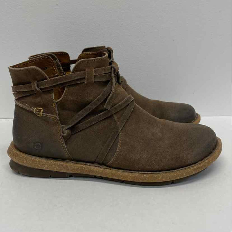 Born Size 8.5 Women's Brown Distressed Ankle Boots