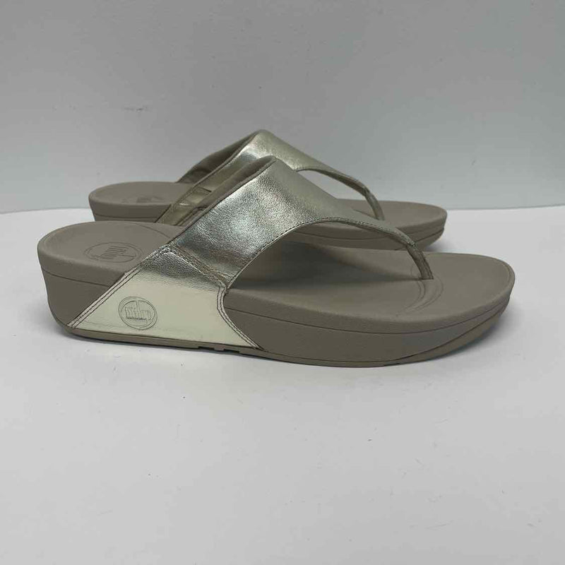 Fitflop Size 10 Women's Gold Shimmer Camel Toe Sandals