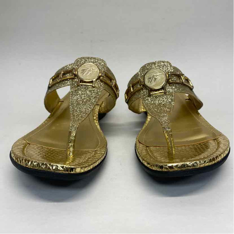 Marc Fisher Size 8.5 Women's Gold Shimmer Camel Toe Sandals