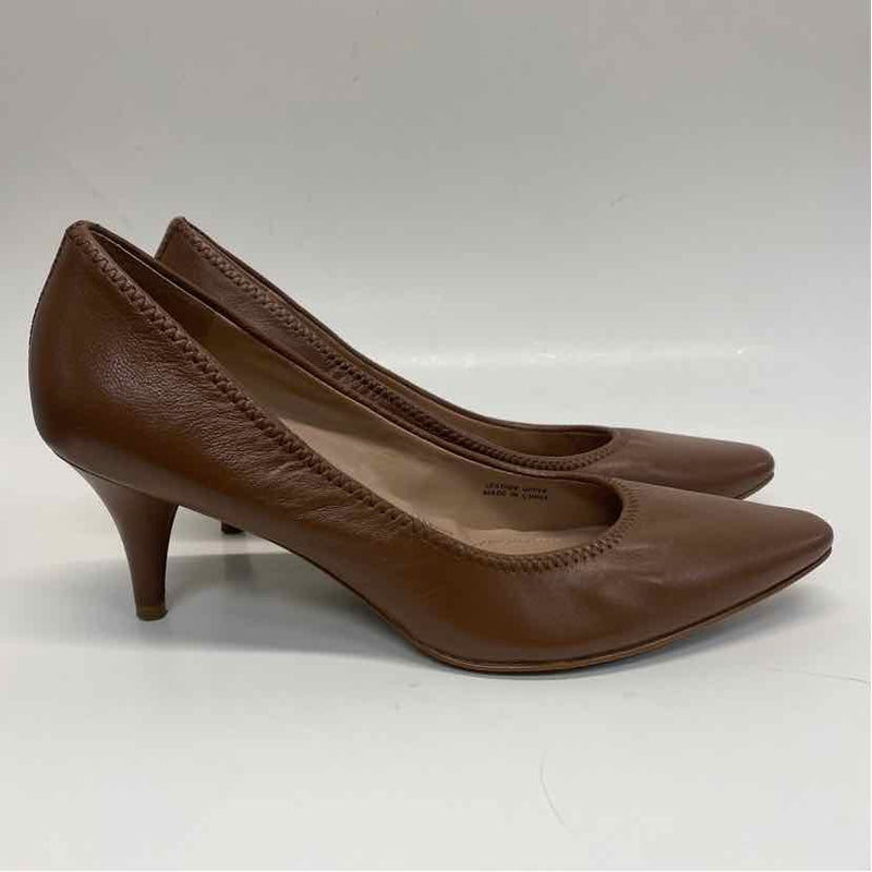 Tahari Size 8.5 Women's Brown Solid Kitten Heel Shoes