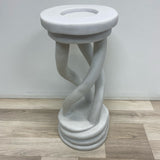White Stand