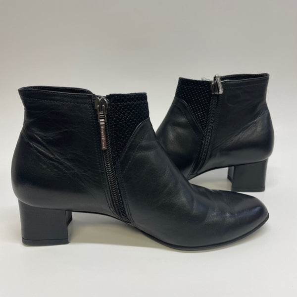 Beautifeel Size 6 Leather Solid Booties