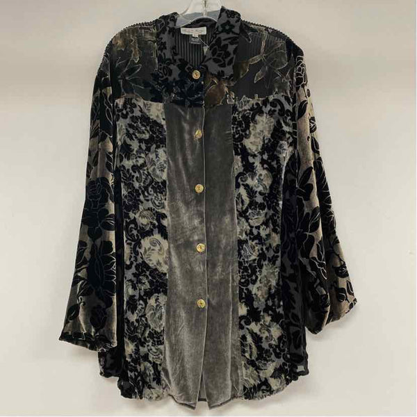 Lady's Image Size XL-L Women's Black-Multi Patchwork Button Up Shirt