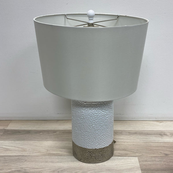 Table Top White-Silver Textured Ceramic Lamp w White Lamp Shade