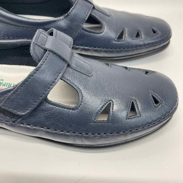 SAS Size 10 Women's Navy Cut Out Slip On Shoes