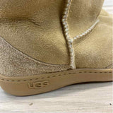 Ugg Size 8 Women's Tan Solid Shearling Boots
