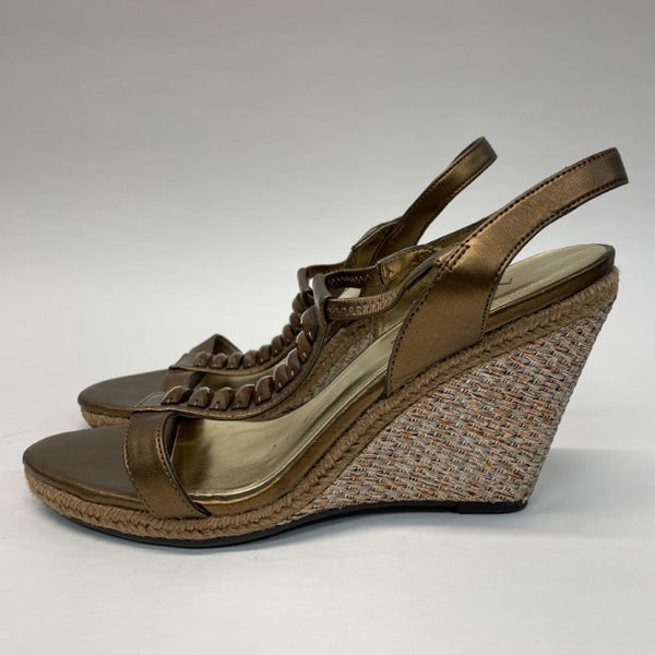 AK Anne Klein Size 8 Women's Copper Beaded Wedge Shoes