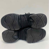 Very Fine Size 8.5 Black Sneakers Shoes