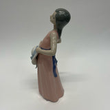 Lladro Figurine he dreamer Girl in Pink Dress Holding a hat