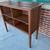 Brown Wood Bar Table w 2 Bar Stools