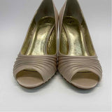 Adrianna Papell Size 9 Women's Beige Solid Open Toe Heels
