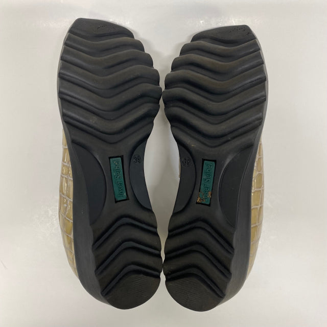 Josef Seibel Women's Size 8 Beige Animal Print Shoes