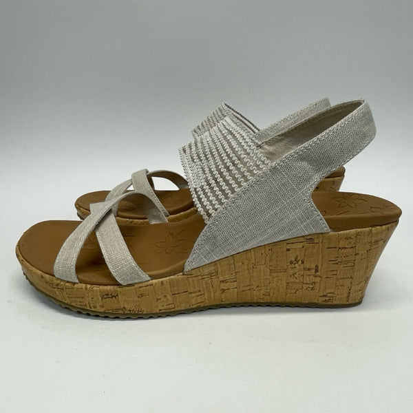 Skechers Size 10 Women's Beige Patchwork Strappy Sandals