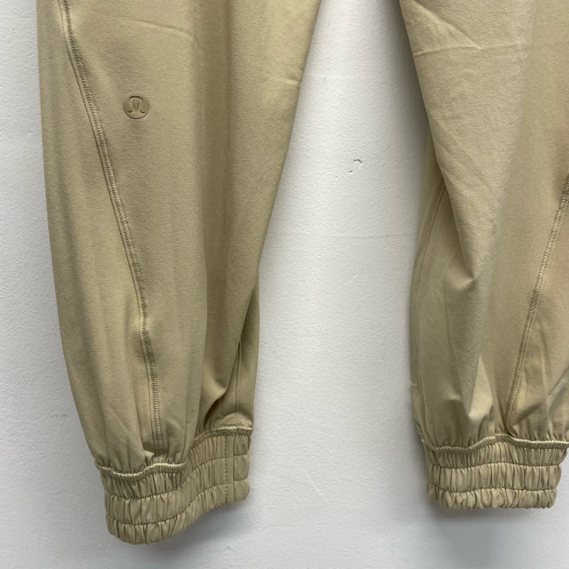 Lululemon Size 8 Women's Tan Solid Jogger Pants