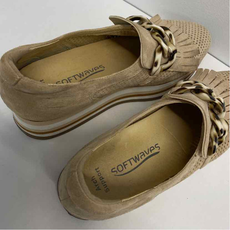 Softwaves Size 39.5-8.5 Women's Beige Cut Out Platform Shoes