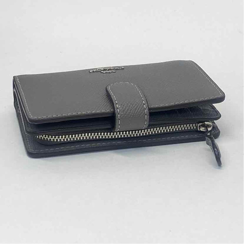 Coach Gray Solid Leather Wallet