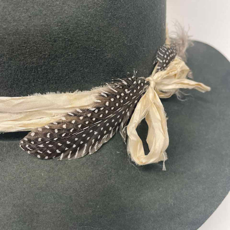 Lovely Bird Solid Green Felt Hat