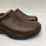 Merrell Size 8 Women's Brown Solid Slip On Clogs
