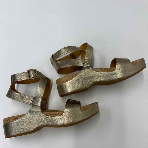 Kork-Ease Size 8 Women's Gold Shimmer Strappy Sandals